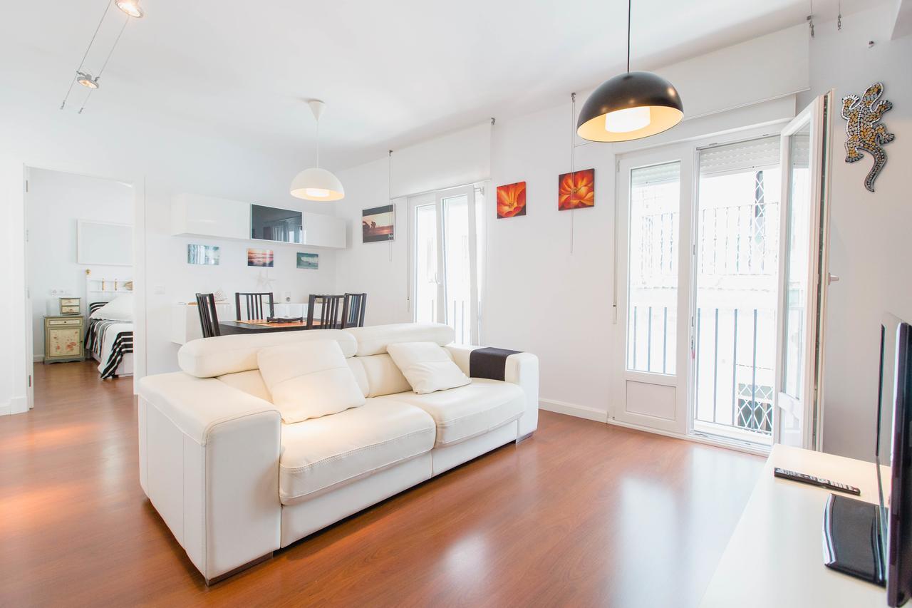Apartamento A Un Pasito Del Mercado Кадис Екстериор снимка