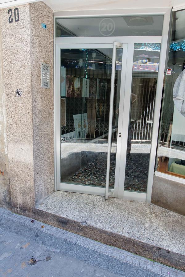 Apartamento A Un Pasito Del Mercado Кадис Екстериор снимка